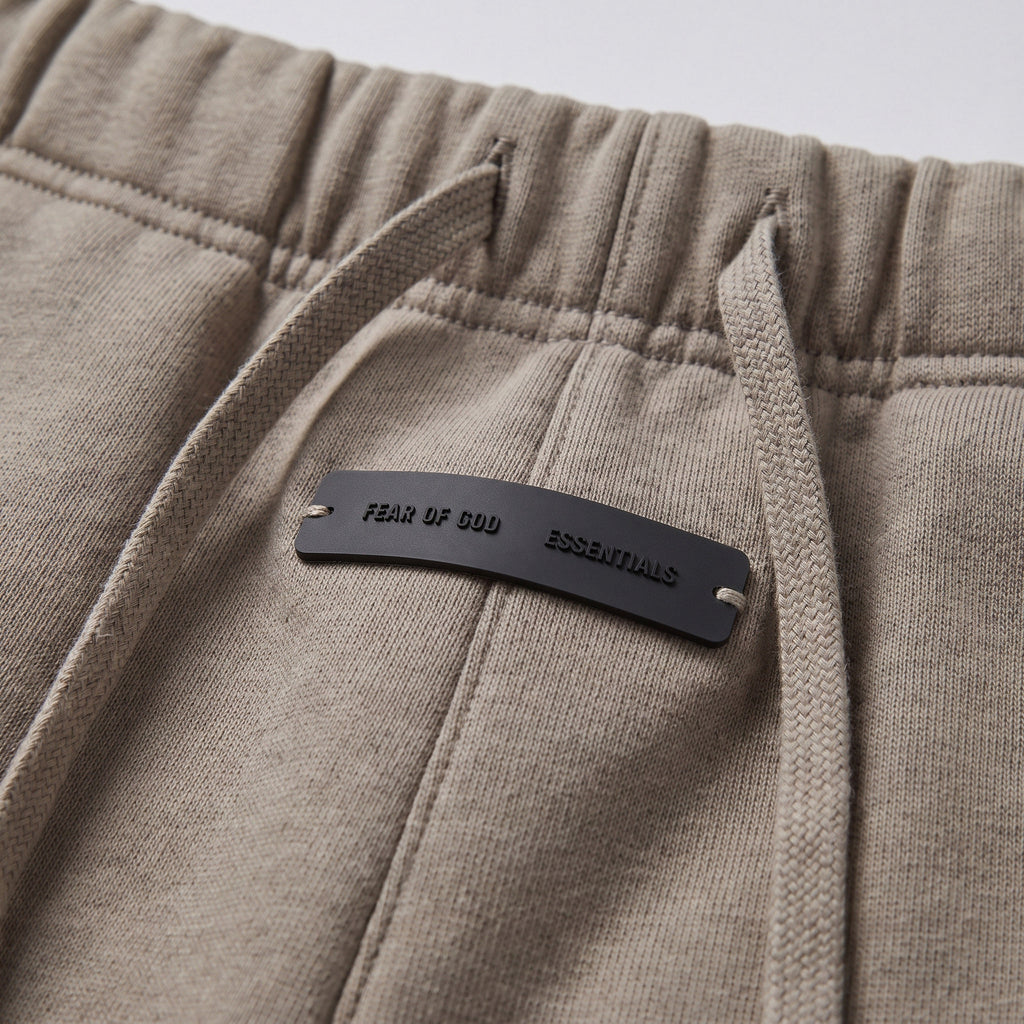 šortky Fear of God Essentials S25 Shorts Glossy Homestead Heather 160SP252003F ADONIO