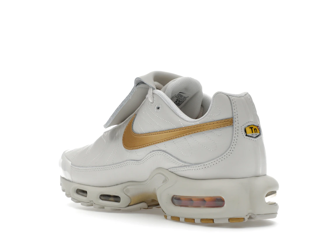 Nike Air Max Plus Tiempo Metallic Gold