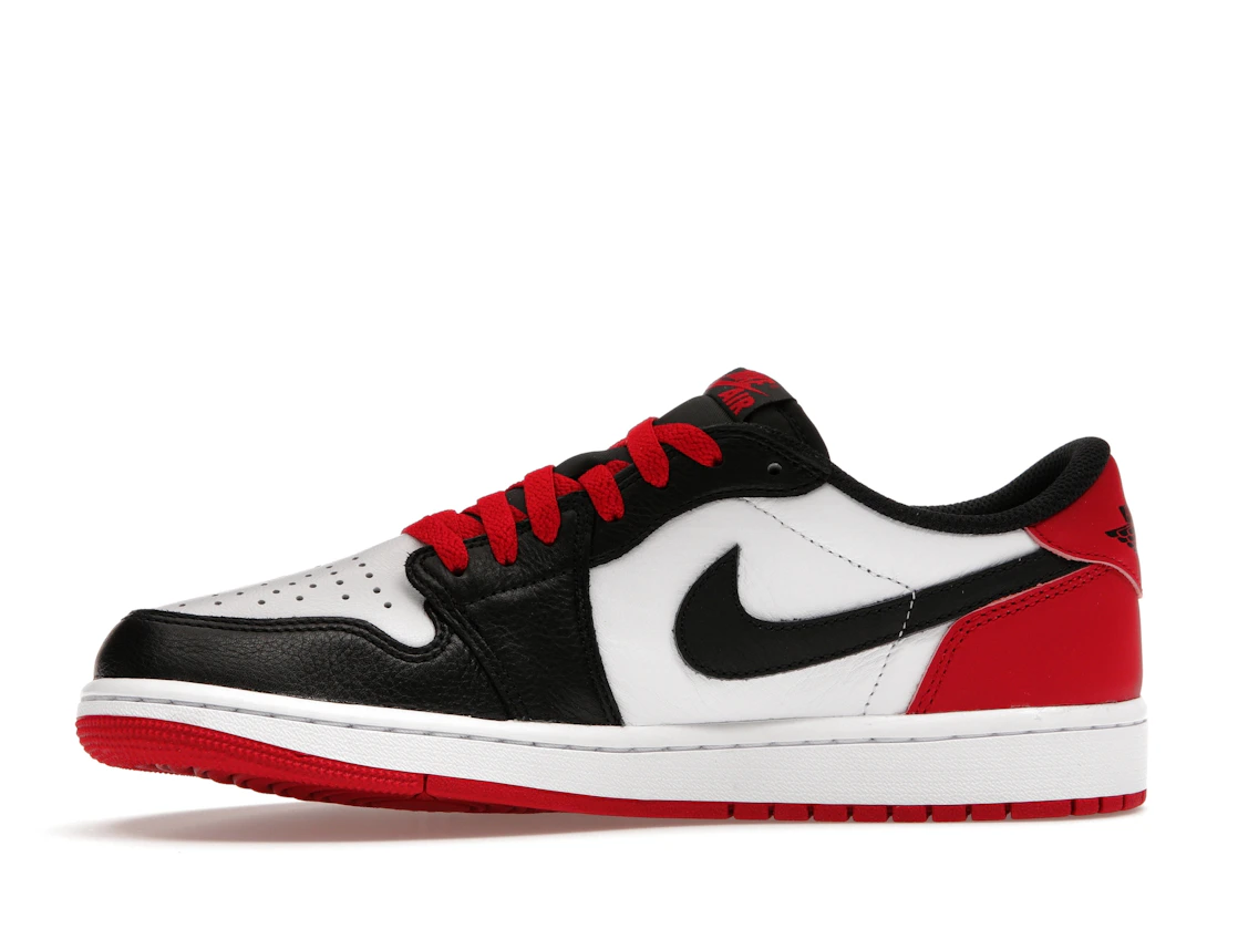 Jordan 1 Retro Low OG Black Toe (2023)