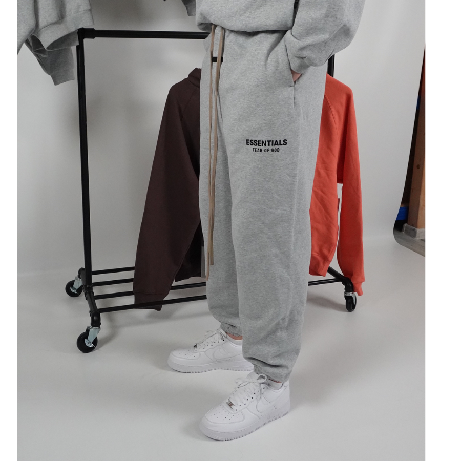 Fear of God Essentials S24 Fleece tepláky Light Heather Grey