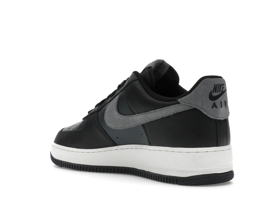 Nike Air Force 1 '07 Smoke Grey