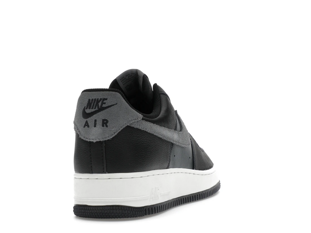 Nike Air Force 1 '07 Smoke Grey