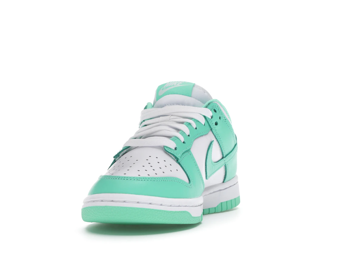 Nike Dunk Low Green Glow (W)