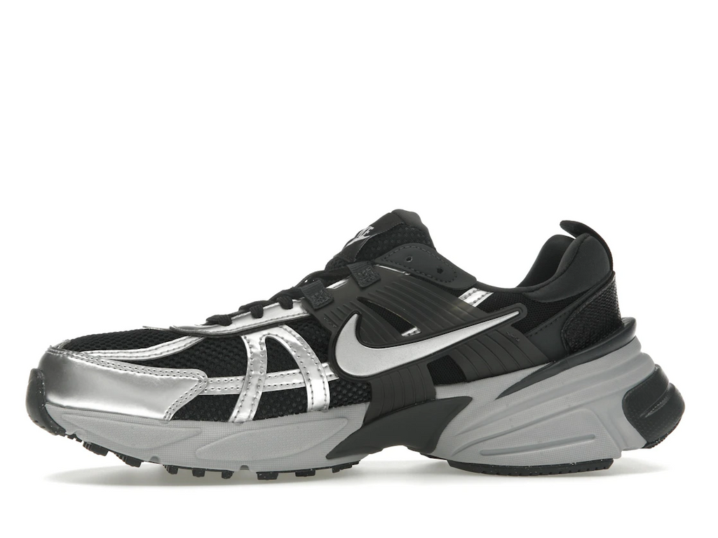 Nike V2K Run Black Metallic Silver (W)