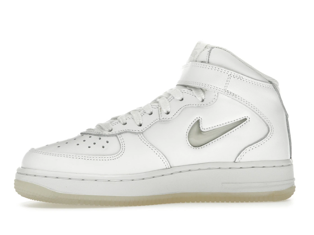 Nike Air Force 1 Mid '07 Color of the Month Summit White
