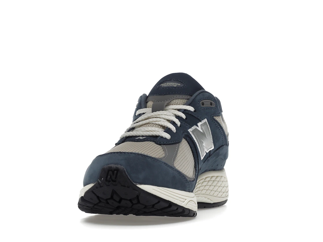 New Balance 2002R Vintage Indigo Calm Taupe