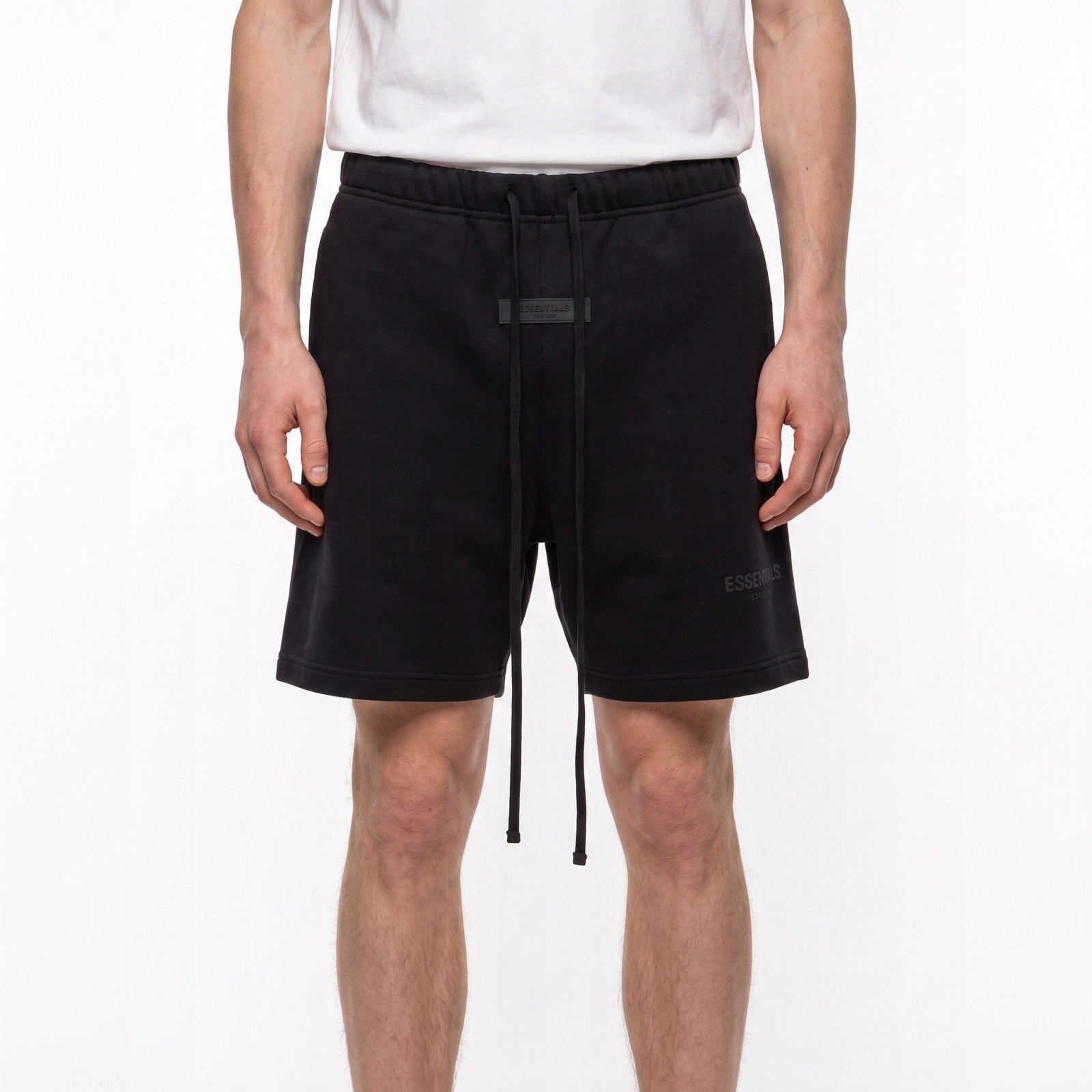 Fear of God Essentials Shorts (SS22) Stretch Limo – model foto