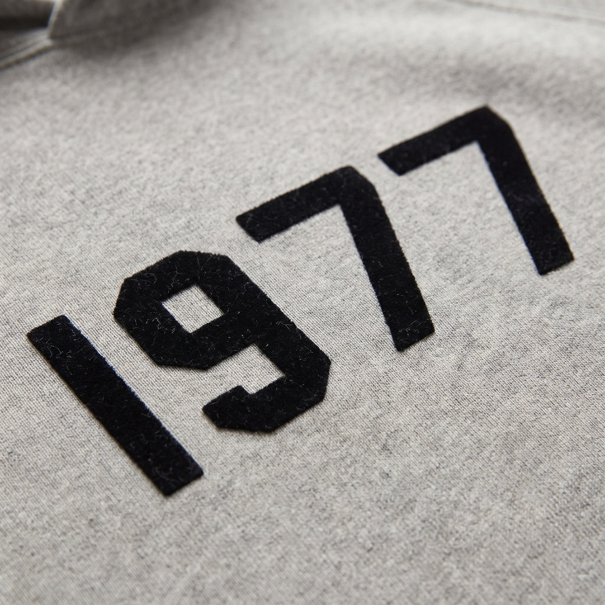 Fear of God Essentials 1977 Dark Oatmeal - Celý Set ADONIO