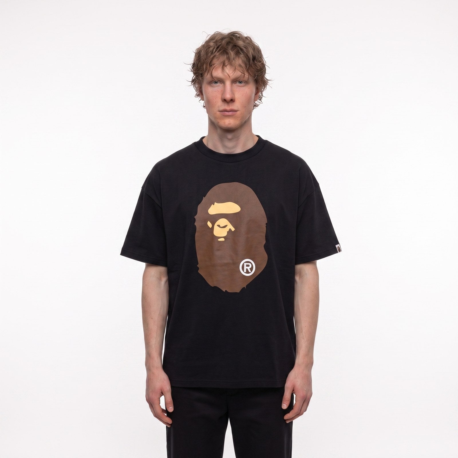 BAPE Big Ape Head T-Shirt Black - model foto