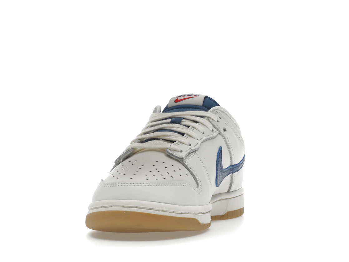 Nike Dunk Low SE Sail Dark Marina Blue