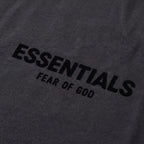 Fear of God Essentials S22 T-Shirt Stretch Limo – detail