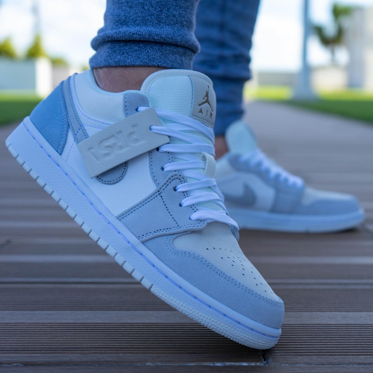 Air Jordan 1 Low Paris
