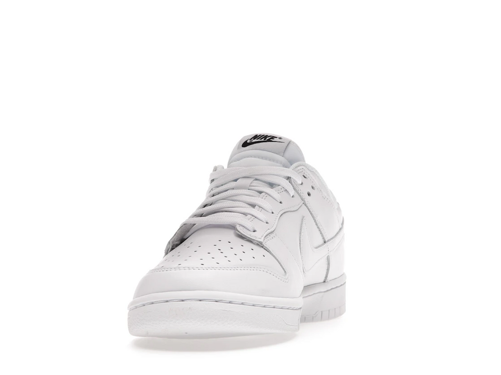 Nike Dunk Low Triple White (W)