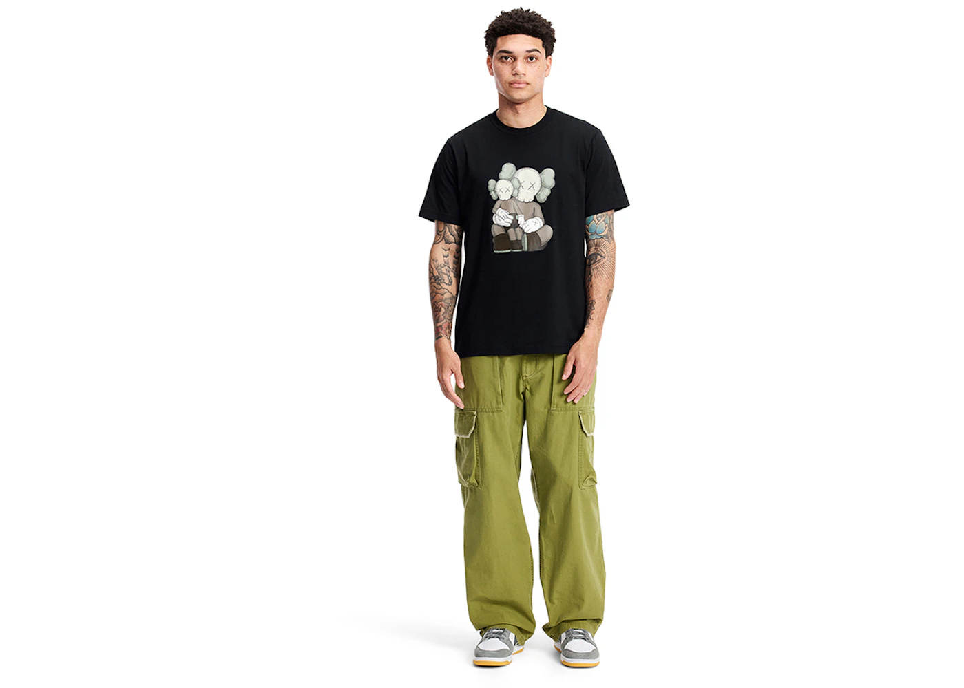 KAWS x Uniqlo UT Tričko s krátkym rukávom s grafikou (americké veľkosti) Čierna
