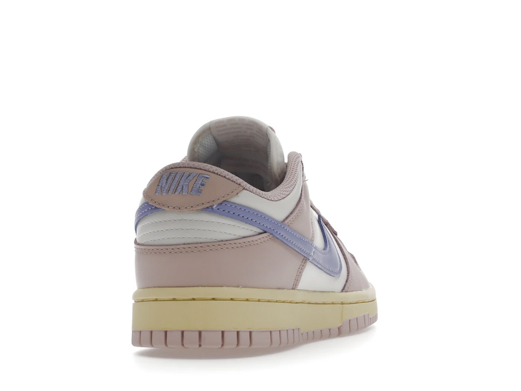 Nike Dunk Low Pink Oxford (W)