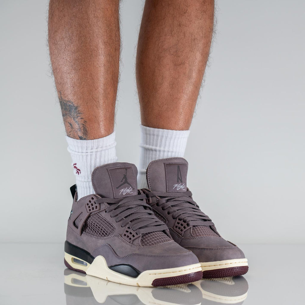 Jordan 4 Retro SP A Ma Maniére Violet Ore