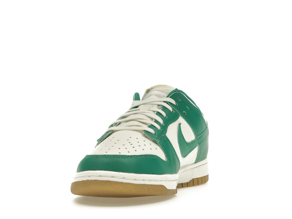 Nike Dunk Low Malachite University Gold (W)