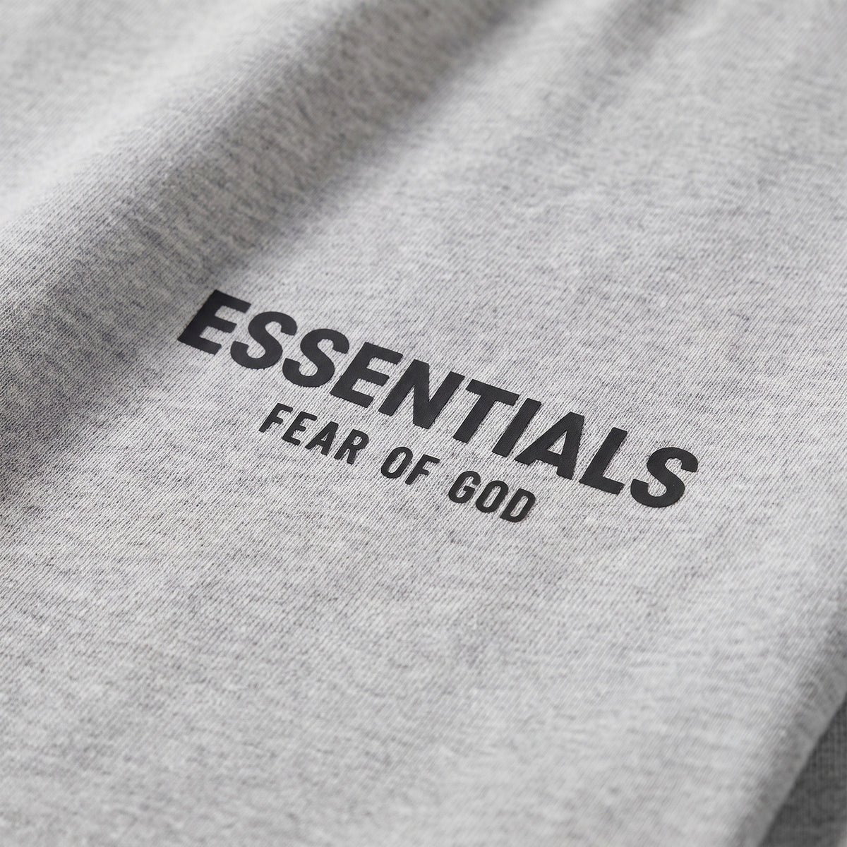 tričko Fear of God Essentials S24 T-Shirt Light Heather ADONIO