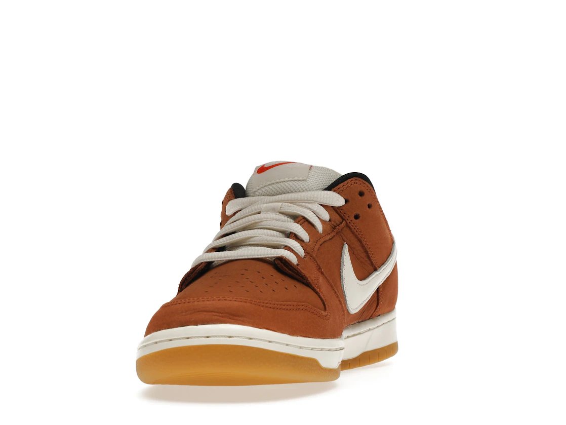 Nike SB Dunk Low Pro Dark Russet