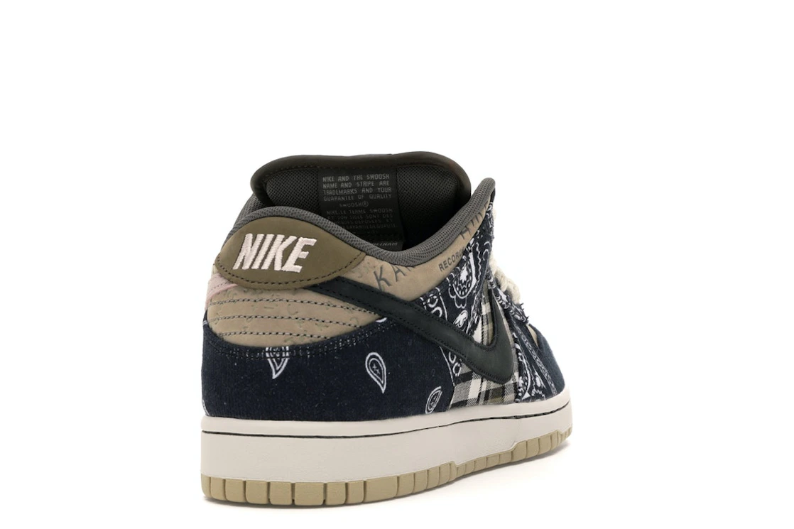 Nike SB Dunk Low Travis Scott