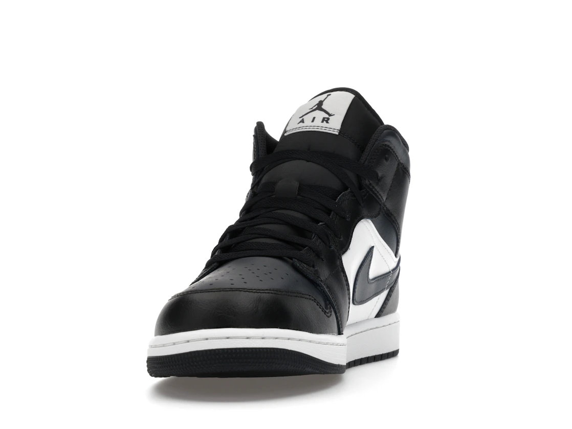 Jordan 1 Mid Off Noir Toe