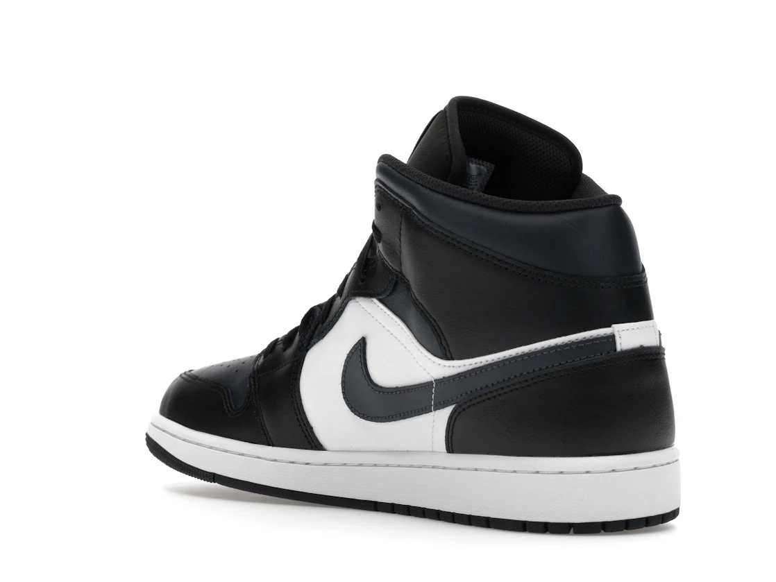 Jordan 1 Mid Off Noir Toe