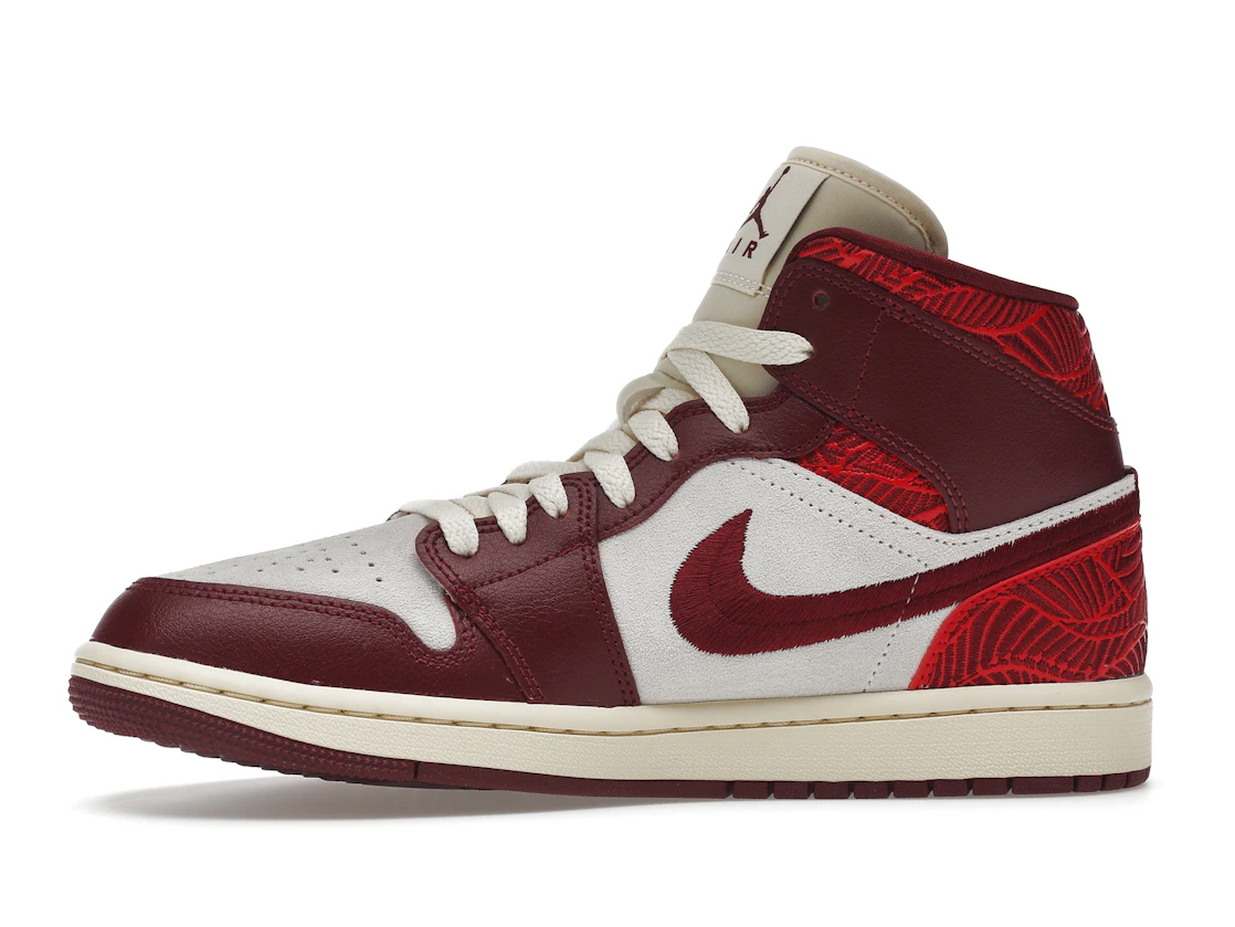 Jordan 1 Mid SE Tiki Leaf Team Red (W)
