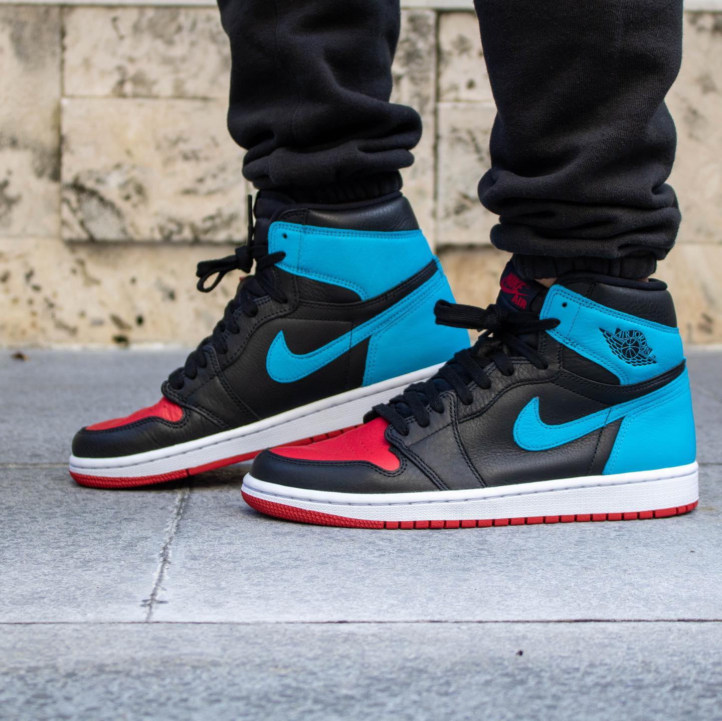 Jordan 1 Retro High NC to Chi (W)