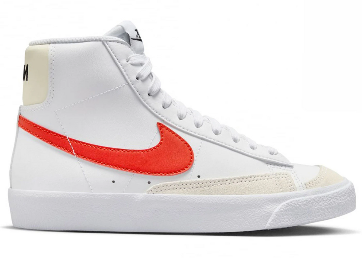 tenisky a boty Nike Blazer Mid 77 White Picante Red (GS) DA4086-110 ADONIO