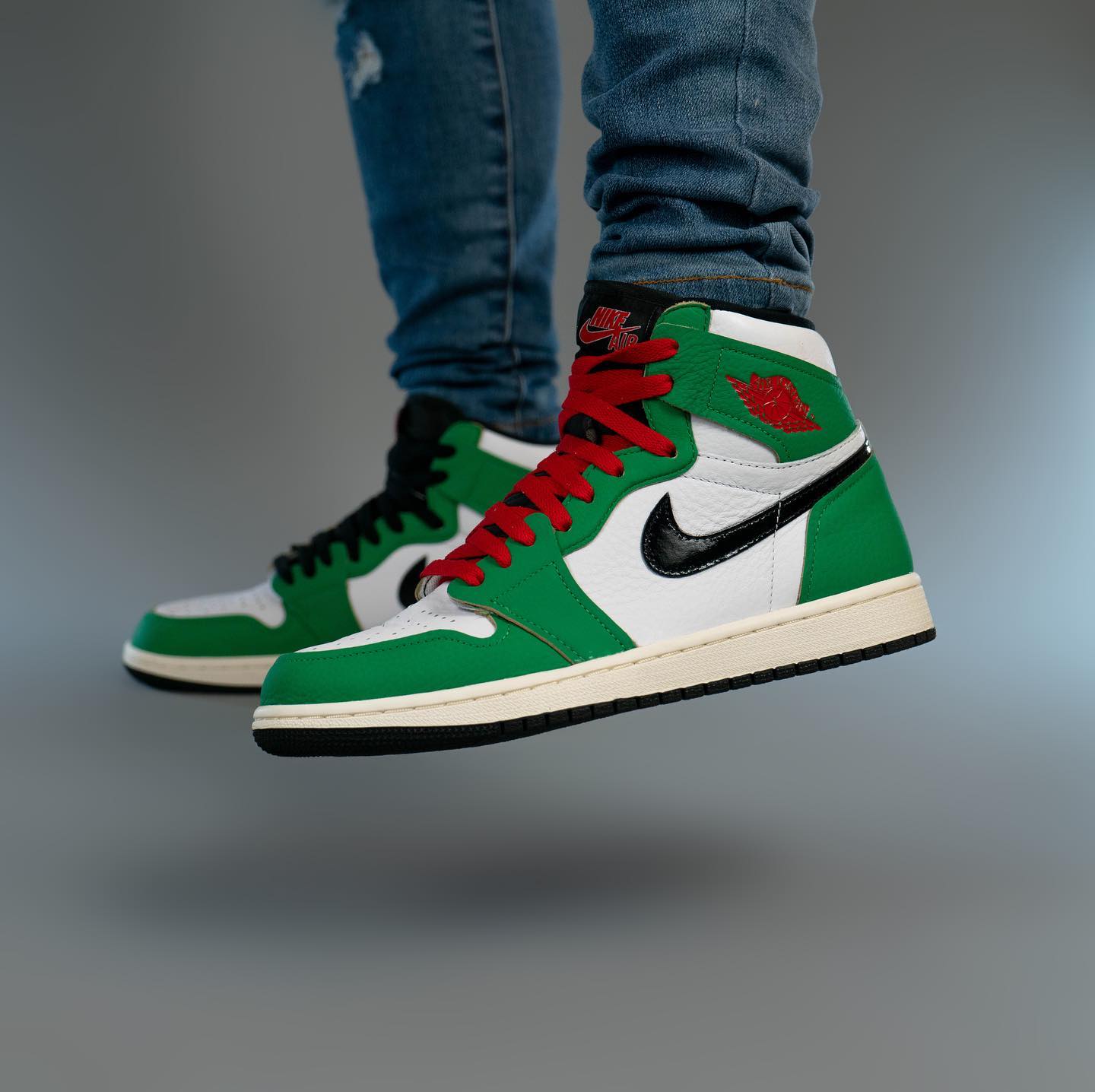 Air Jordan 1 Retro High Lucky Green (W)