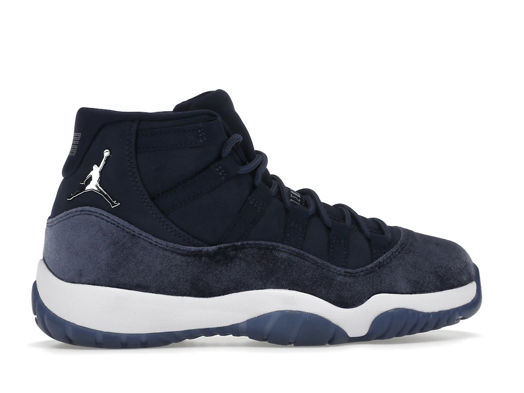 Jordan 11 Retro Midnight Navy (W)