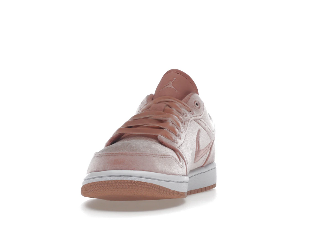 Air Jordan 1 Low Pink Velvet (W)