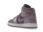 Air Jordan 1 Mid SE WMNS Purple Smoke