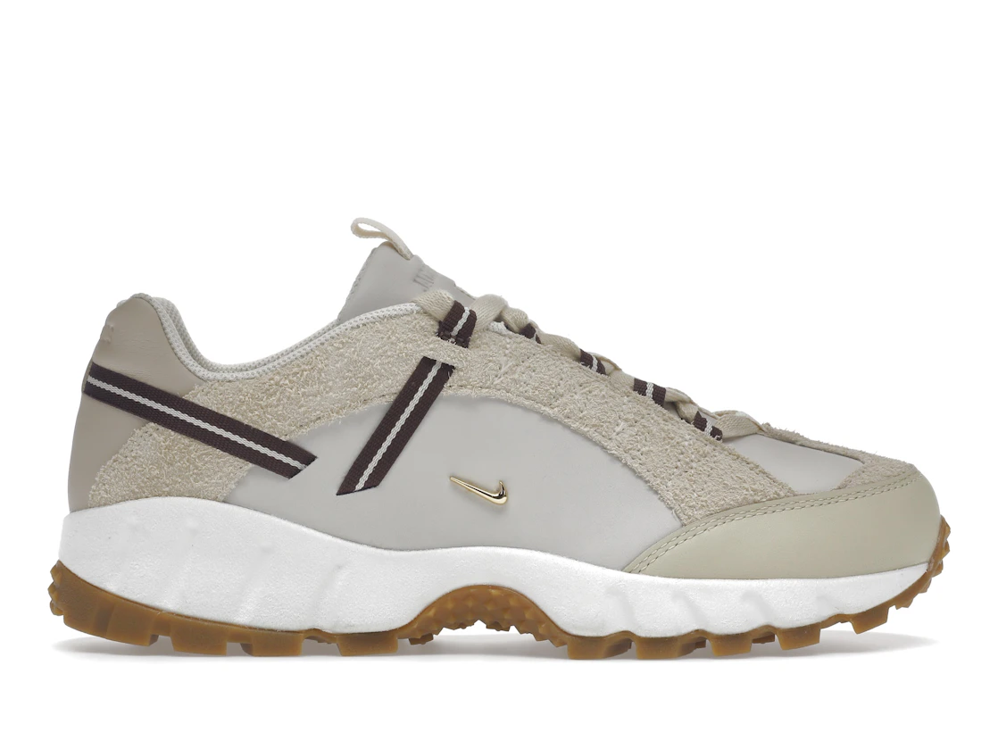Nike Air Humara LX Jacquemus Light Bone Gold (W)