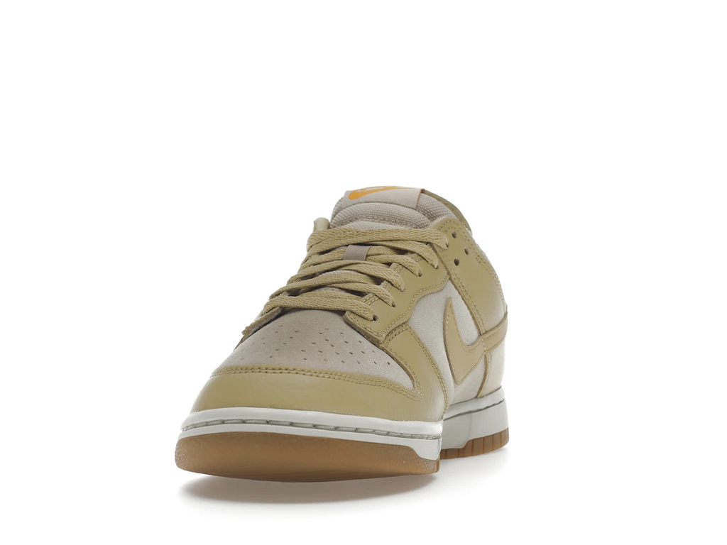 tenisky a boty Nike Dunk Low Tan Suede DZ4513-200 ADONIO