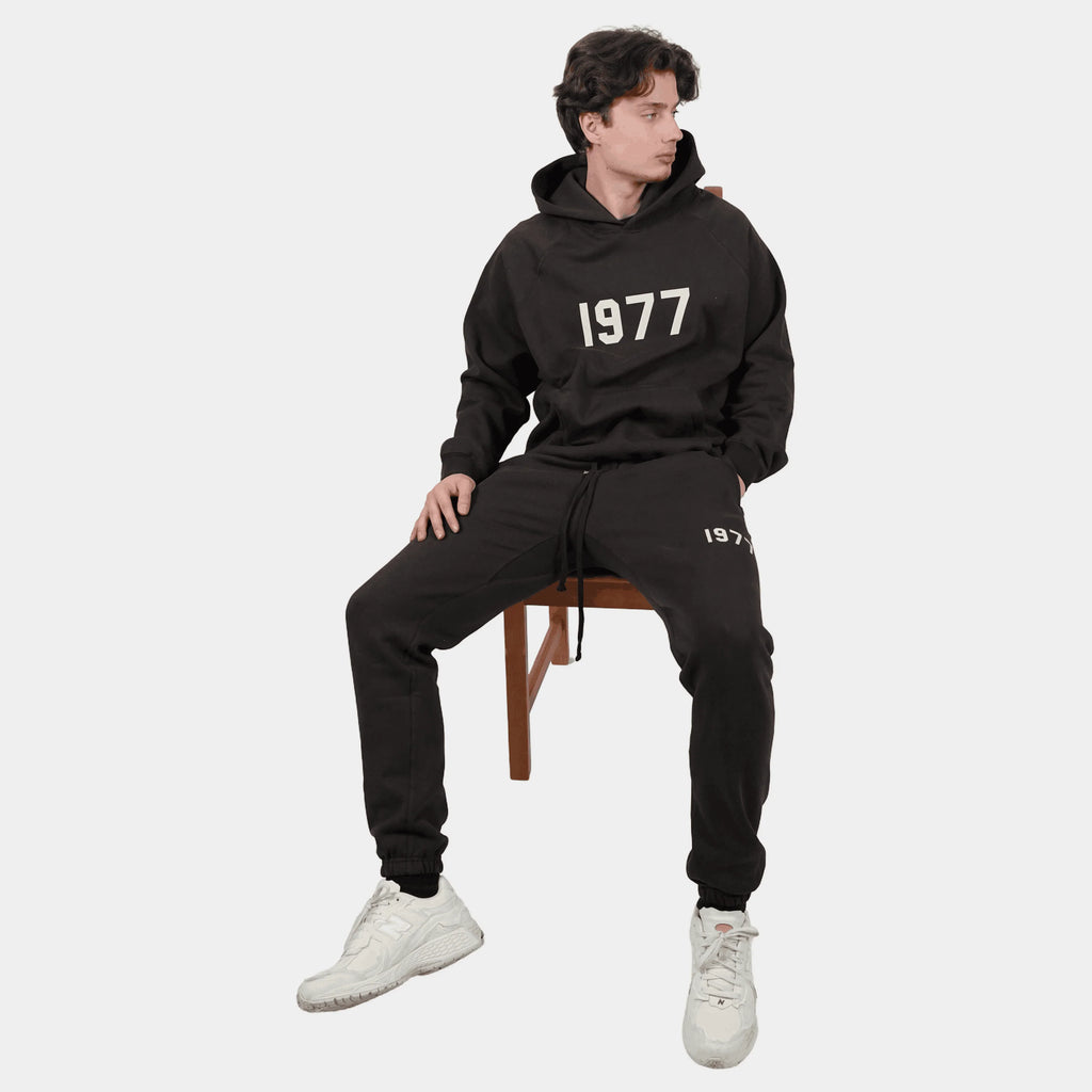 Fear of God Essentials 1977 Iron - Set