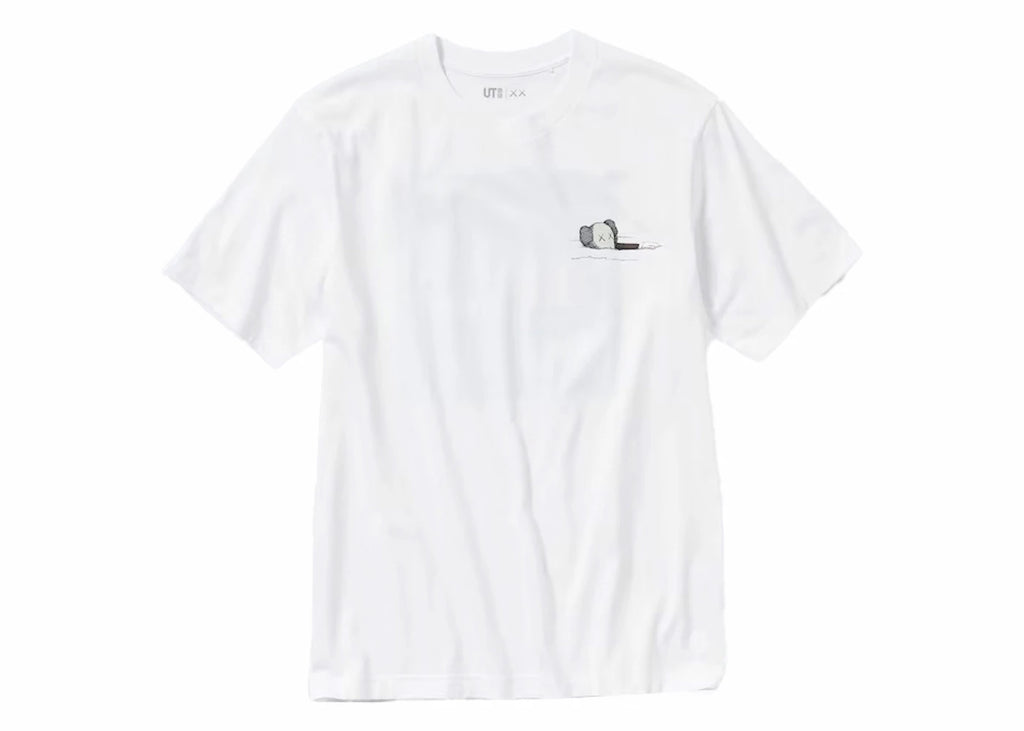 tričko KAWS x Uniqlo UT Short Sleeve Artbook Cover T-shirt (Asia Sizing) White 467525 ADONIO