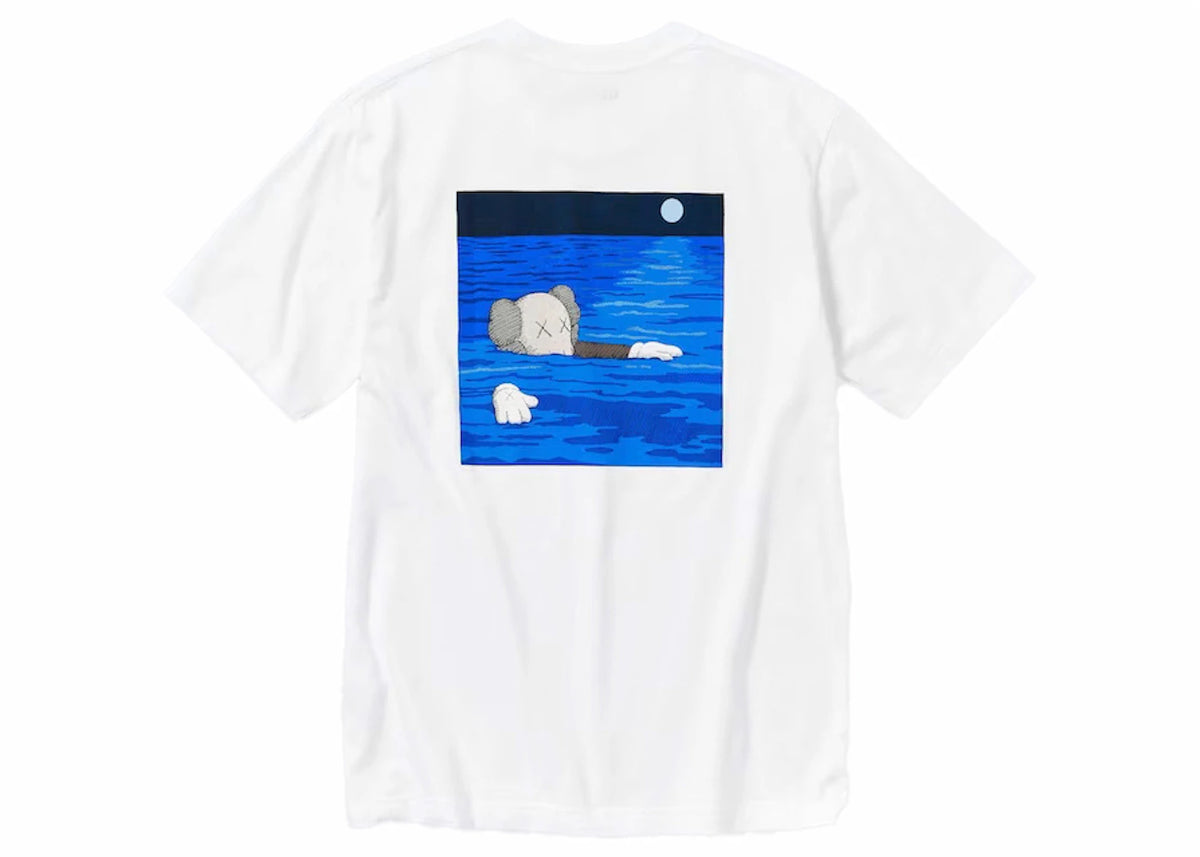 tričko KAWS x Uniqlo UT Short Sleeve Artbook Cover T-shirt (Asia Sizing) White 467525 ADONIO