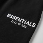 šortky Fear of God Essentials (S25) Shorts Jet Black ADONIO