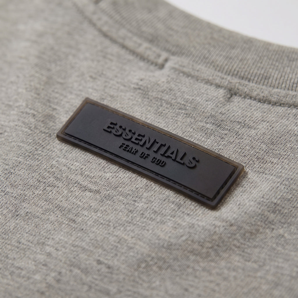 tričko Fear of God Essentials S22 T-shirt Dark Oatmeal ADONIO