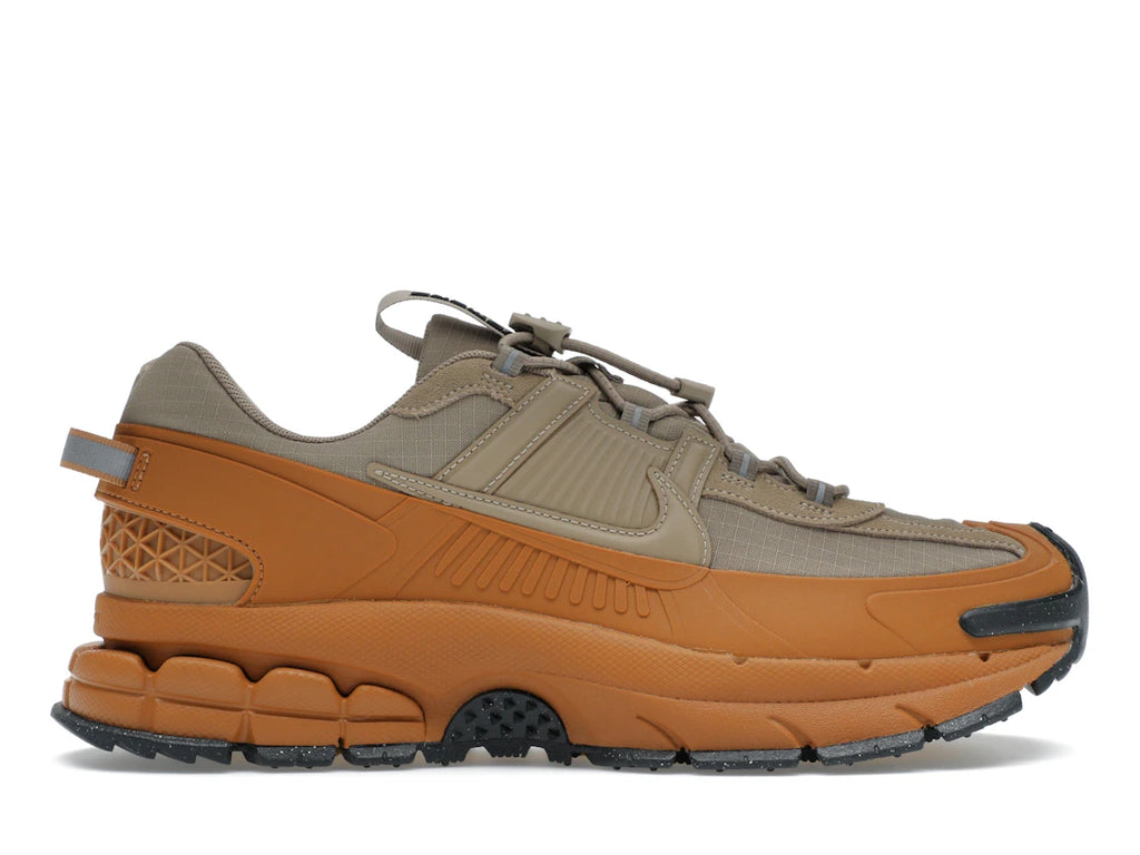 tenisky a boty Nike Zoom Vomero 5 Roam Flax (W) HQ2181-200 ADONIO