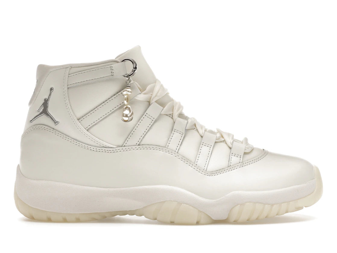 tenisky a boty Jordan 11 Retro Pearl (W) AR0715-110 ADONIO