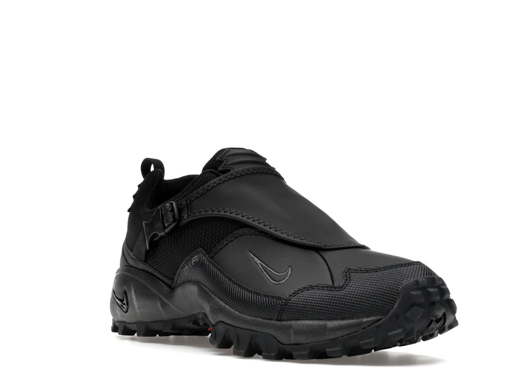 tenisky a boty Nike ACG Phassad Triple Black HM7133-002 ADONIO