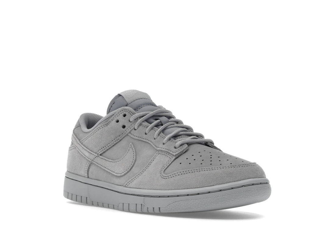 Nike Dunk Low SE Wolf Grey
