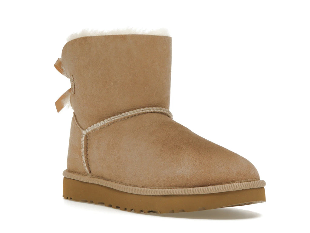 tenisky a boty UGG Mini Bailey Bow II Sand (W) 1016501-SAN ADONIO