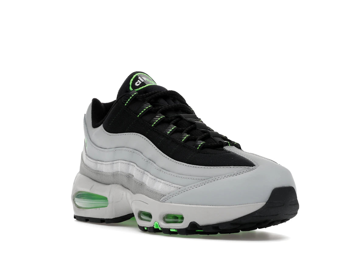 Nike Air Max 95 Racing Pack Light Smoke Green Strike