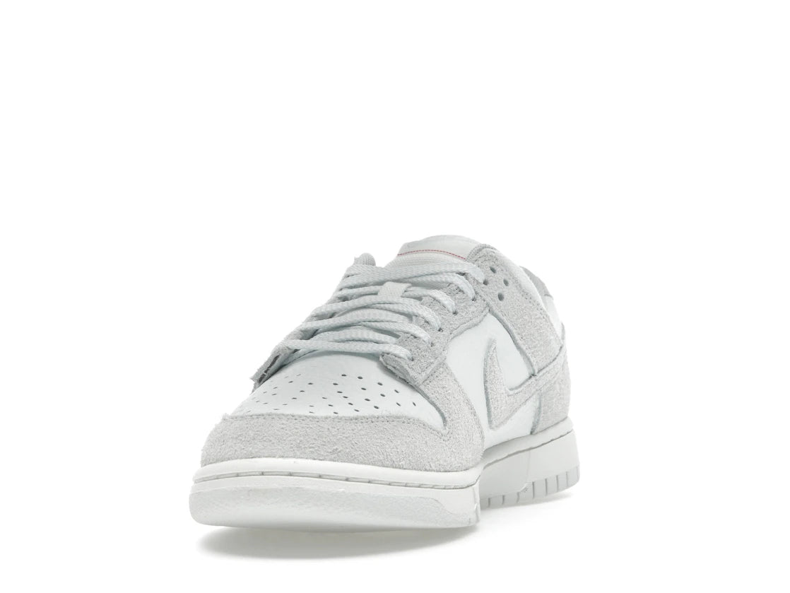 Nike Dunk Low Summit White Photon Dust (W)