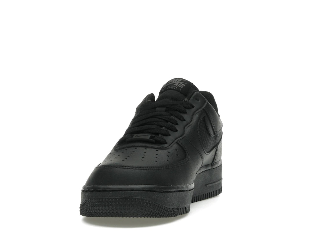 Nike Air Force 1 Low SE Triple Black Ripstop