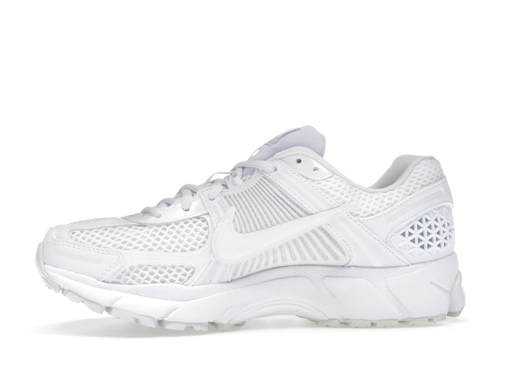 tenisky a boty Nike Zoom Vomero 5 Triple White (W) IB4397-100 ADONIO