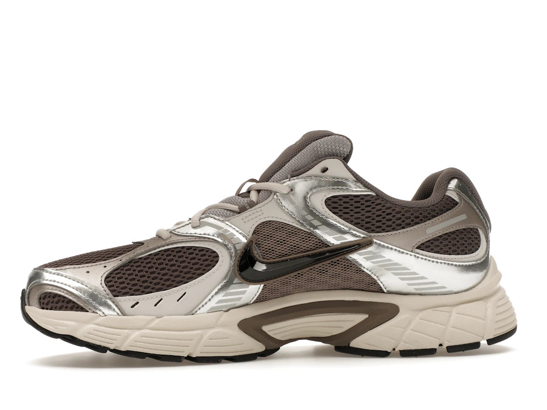 Nike V5 RNR Cave Stone Black
